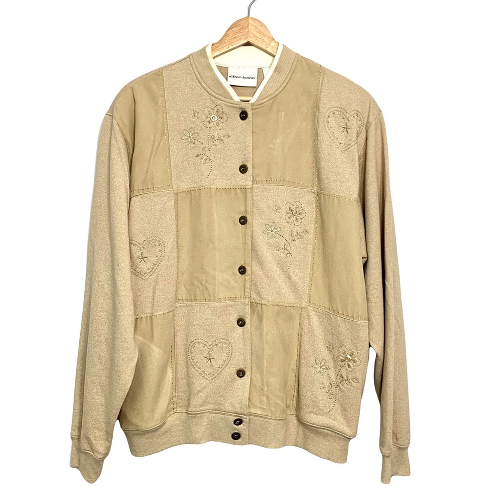 Alfred Dunner Cottagecore Tan Embroidered Sweatshirt w/ Snap Closure Small